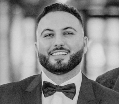 HC_Evan-418x366